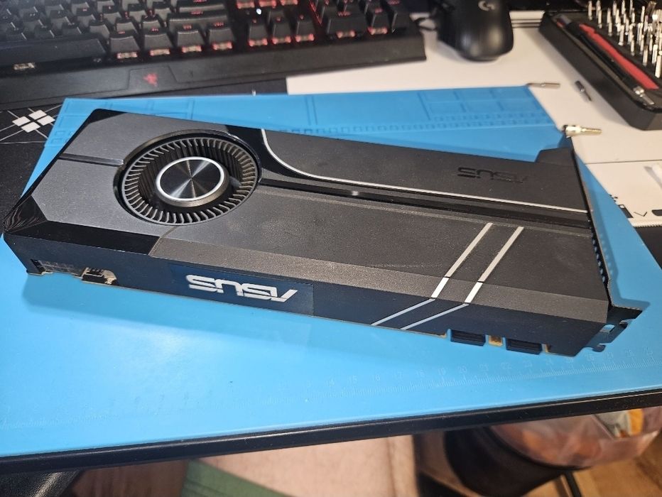 ゲーミングPC/i7 7700/500GB/GTX/Office/G-GEAR PC Gaming i7-7700 & GTX1070 8Gb (Complet sau Incomplet) Bucuresti