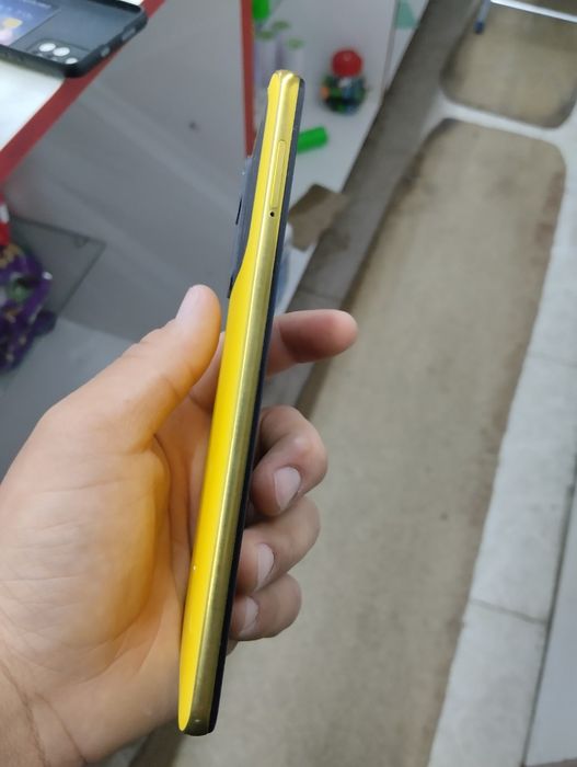 Poco M4Pro 5G  6/128 telefoni srochna sotiladi