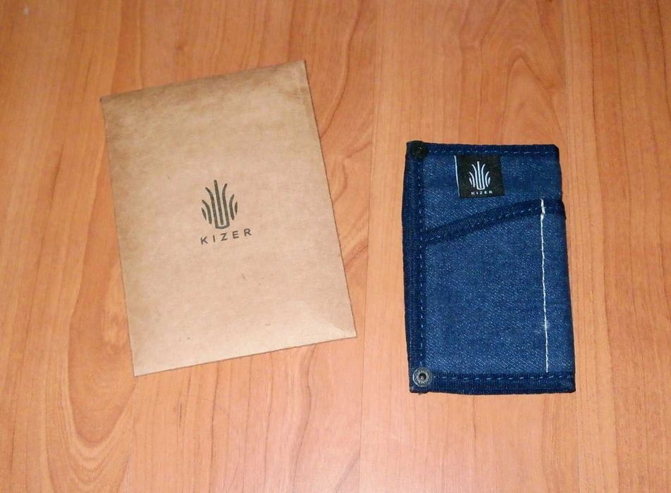 Portofel EDC Kizer Cutlery D002 Denim Wallet (cutite, multitool, etc)