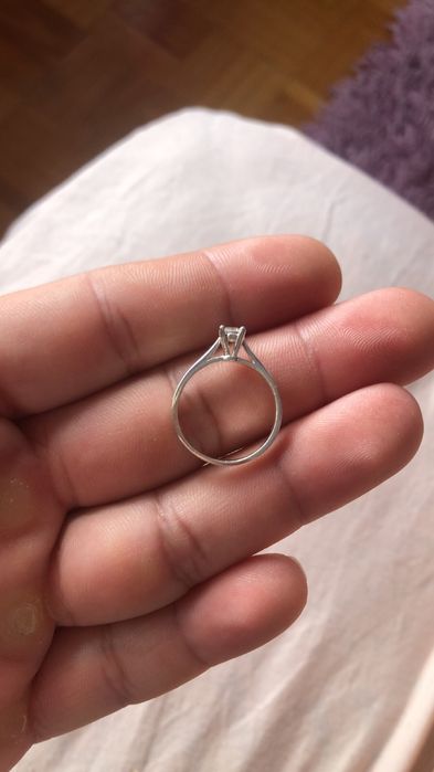 Сребърен, годежен пръстен