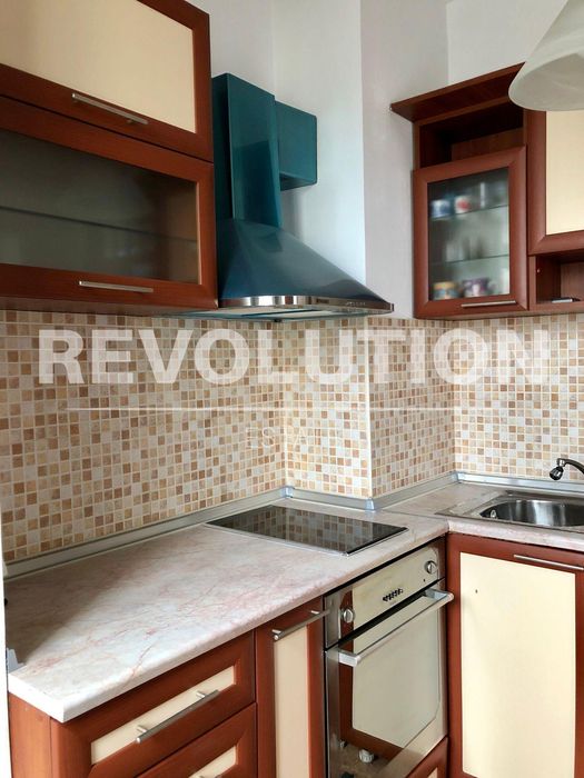 Тристаен апартамент  в гр.Варна, Левски!