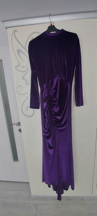 Vand rochie tip sirena din catifea