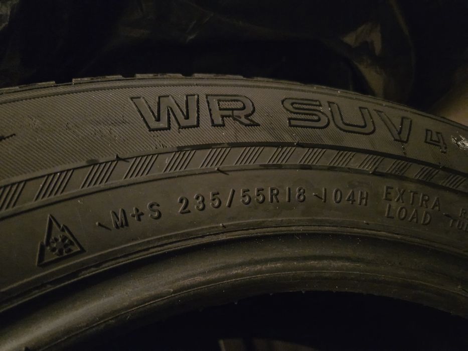 235/55 R18 NOKIAN de  IARNA