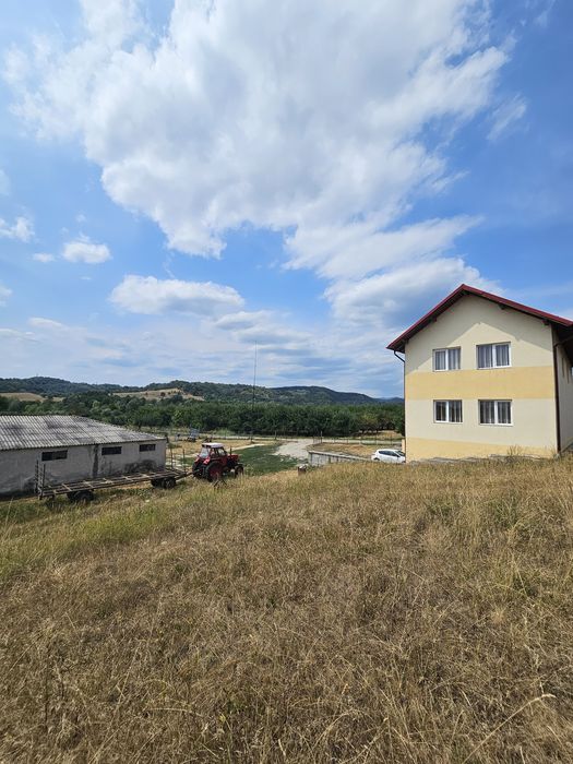 Proprietate de vânzare în Curtea de Argeș.
