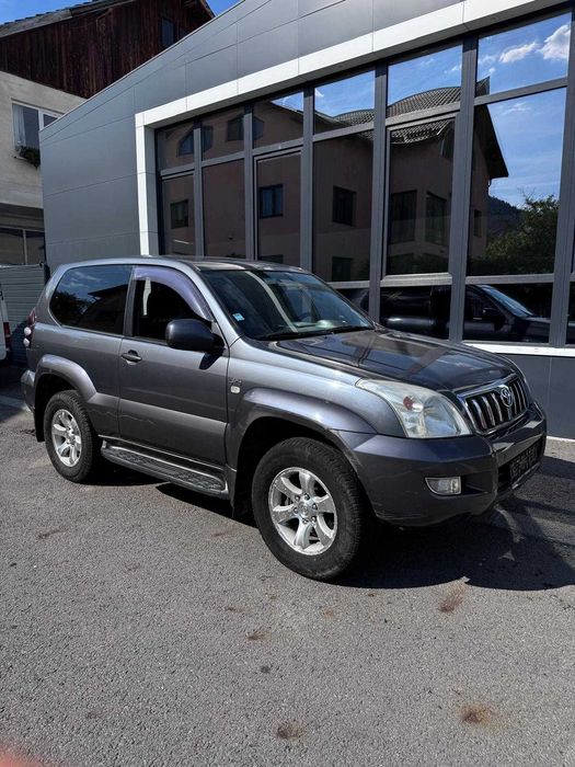 Toyota land cruiser 2 usi autoutilitara in acte