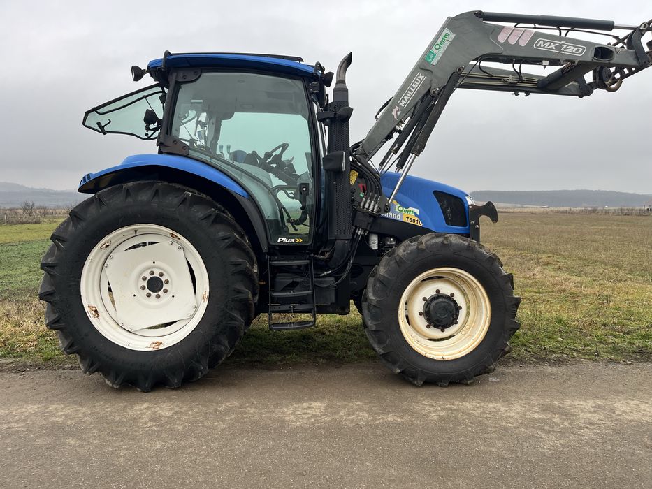 Tractor new holland