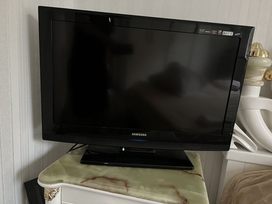 Samsung телевизор