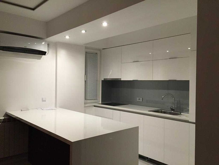 Дава се под наем Двустаен апартамент в Бургас, Братя Миладинови - 75 кв.м за 204 € - Снимка #4