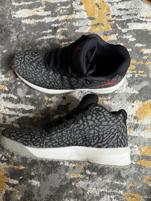 Nike Air Jordan B Fly Wolf Grey 42 Номер