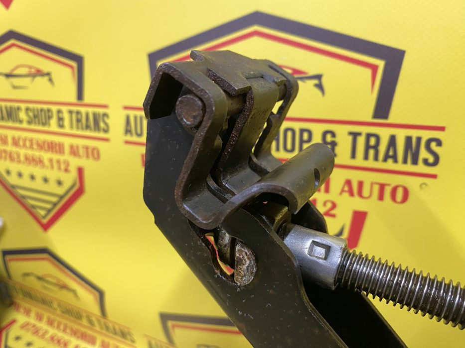 Cric auto Volkswagen original Vw Passat B6 B7  Oem: 3C0011031 B BN3