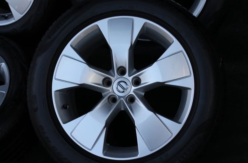 18" 5x108 Volvo Original