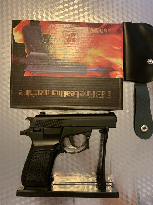 Bricheta anti-vant tip revolver husa pt cadou pistol nou CZ 83