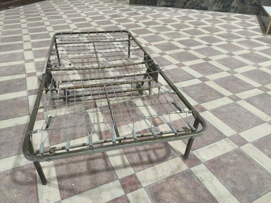 Temir kravat zanjiri