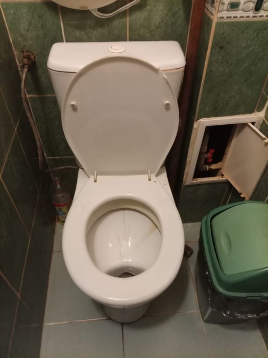 Унитаз,б/у в отличном  состоянии