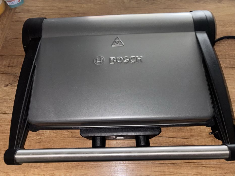Мултифункционлен грил BOSCH TCG4215(2000W)