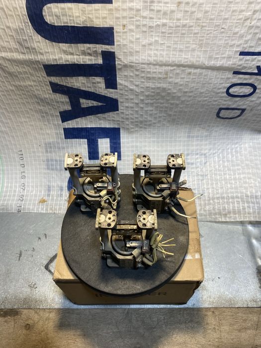 Контактор  магнитный  керамический