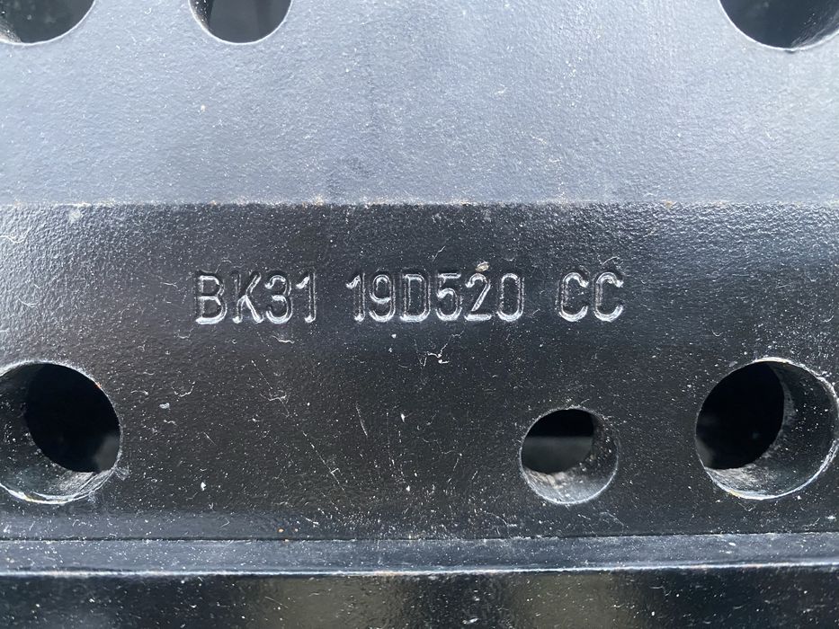 Теглич за Ford Transit mk8