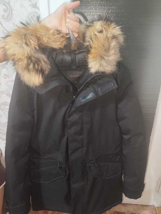 продам зимнюю турецкую куртку.