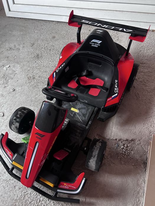 Kart electric de copii