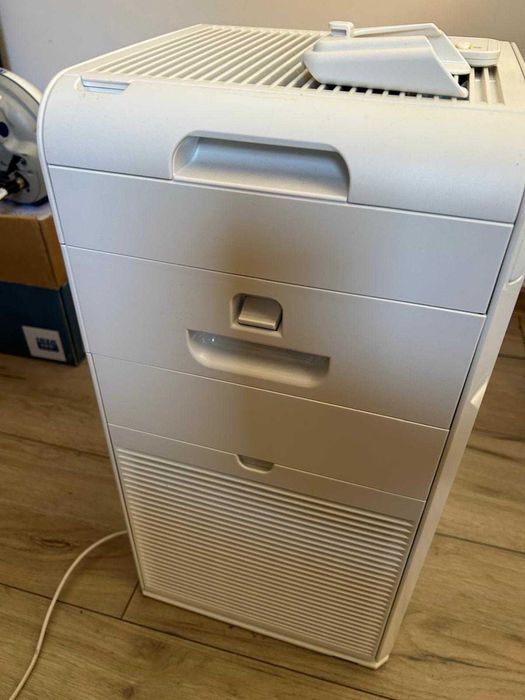 Aparat de purificat aer firma japoneza DAIKIN ca nou