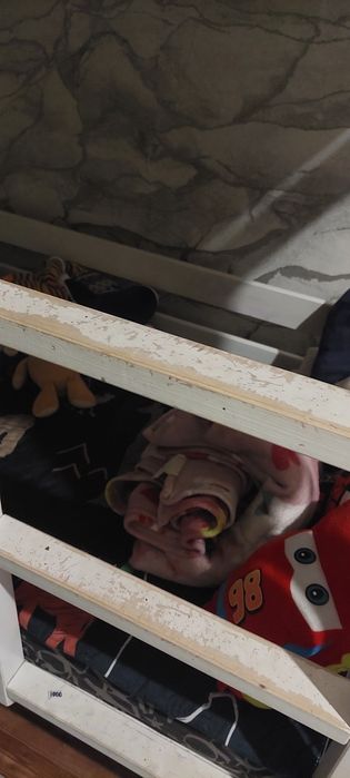 Продам 2х ярусную кровать