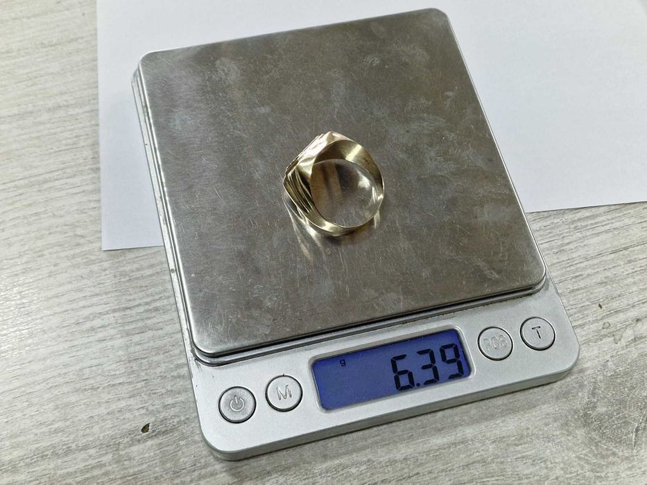 Мъжки златен пръстен 585 14К / 6,39 гр.