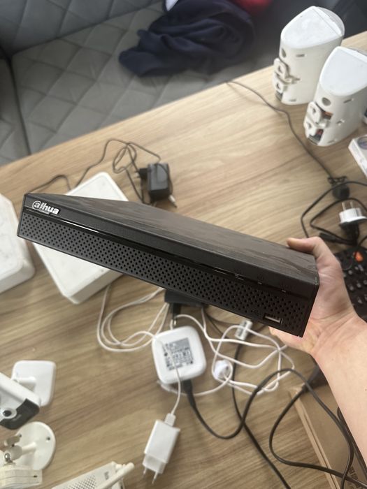 Видорекордеры для системы по 1ТБ, состояние хорошое, цена на все 3штук