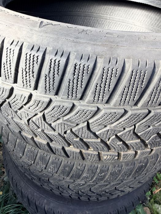 Vand 3 Caucicuri M+S Dunlop