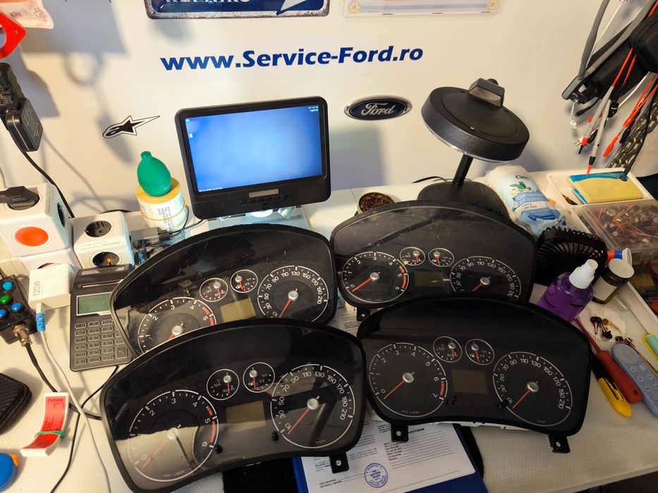 Ceasuri bord FORD C-Max Fiesta Galaxy Focus Kuga Mondeo S-Max Transit