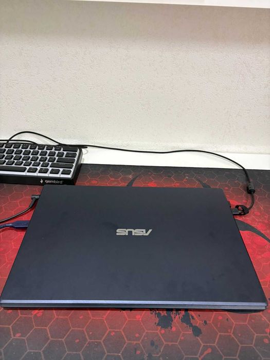 Ноутбук ASUS игровой