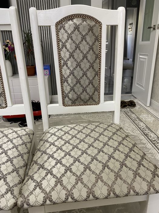 Стулья 18 шт белый и серый