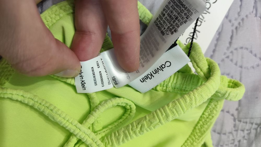Ново горнище на бански Calvin Klein M size