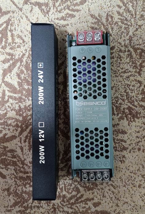Продам блок питания параметры 24v/200w