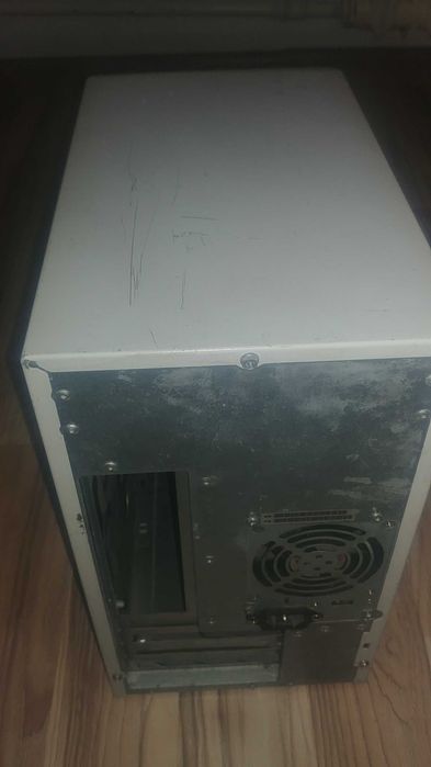 Корпус для Pentium 2 с БП 110W