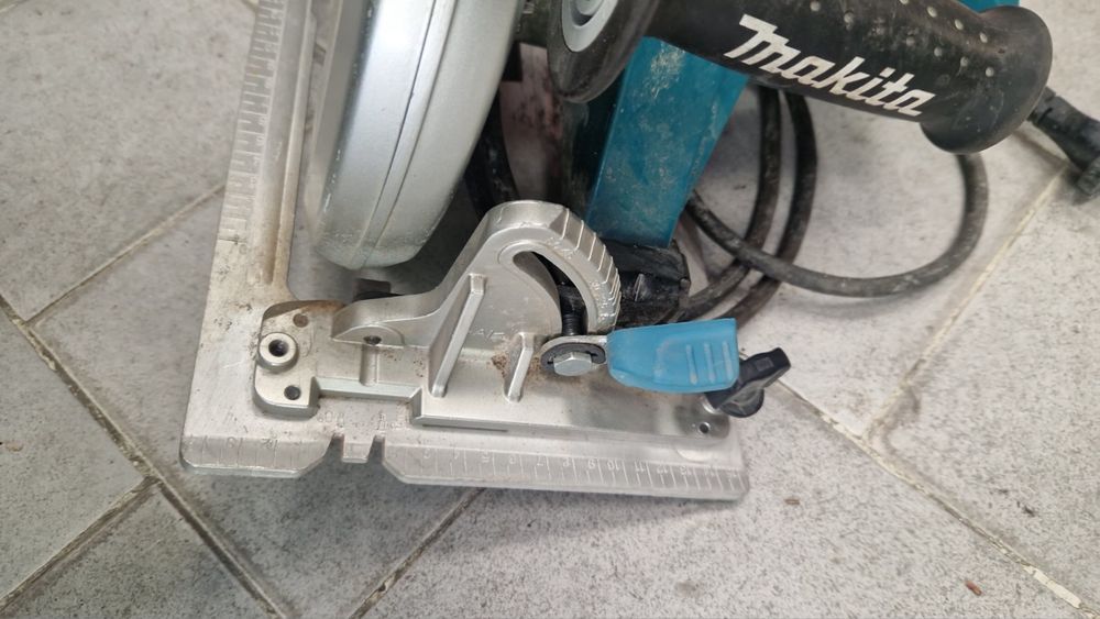 Циткуляр Makita hs0600
