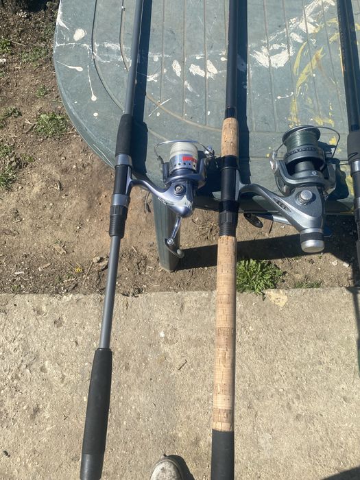 Lansete si mulinete de vanzare