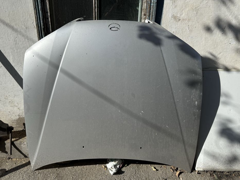 Капот Виндом продаю