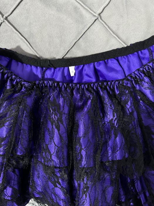 Vand costum dantela  si satin