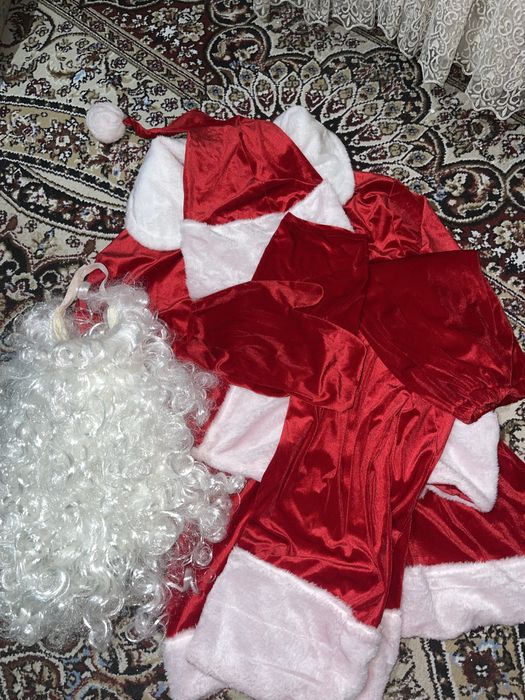 Комплект дедмороза и снегурочки в аренду