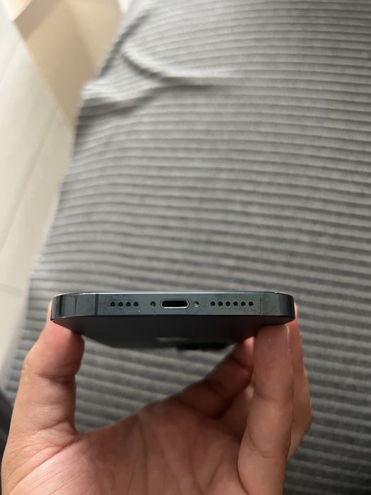 Продам iphone 12 pro max 256gb