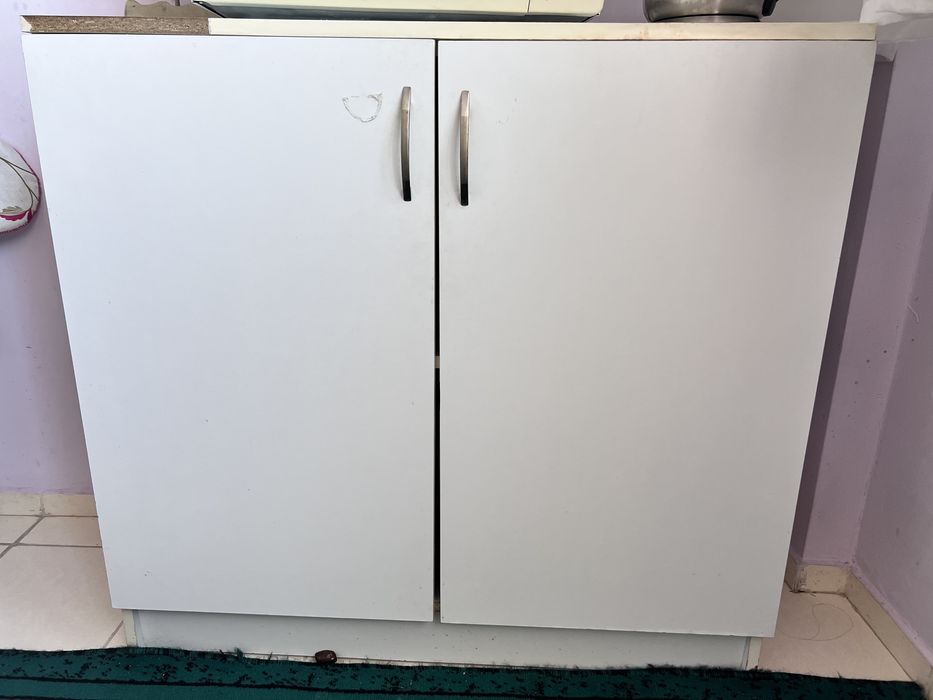 Тумба, шкаф с дверцами