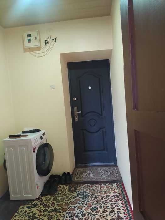 1xonali kvartira sotiladi