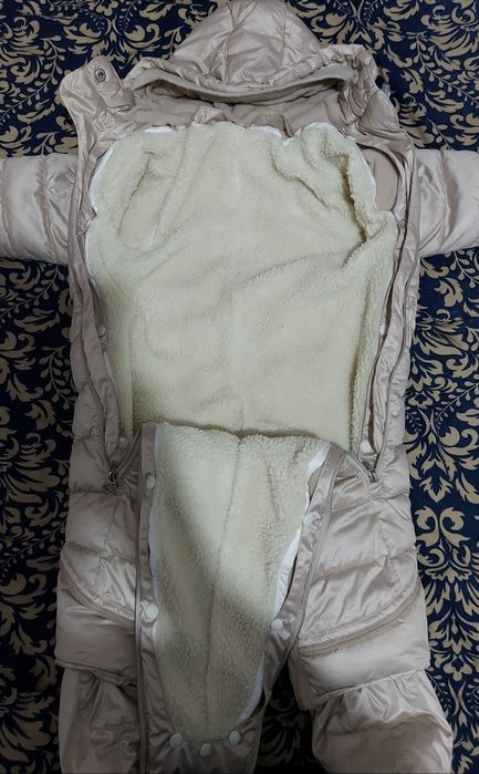 Продам! Недорого! Детский комбинезон!