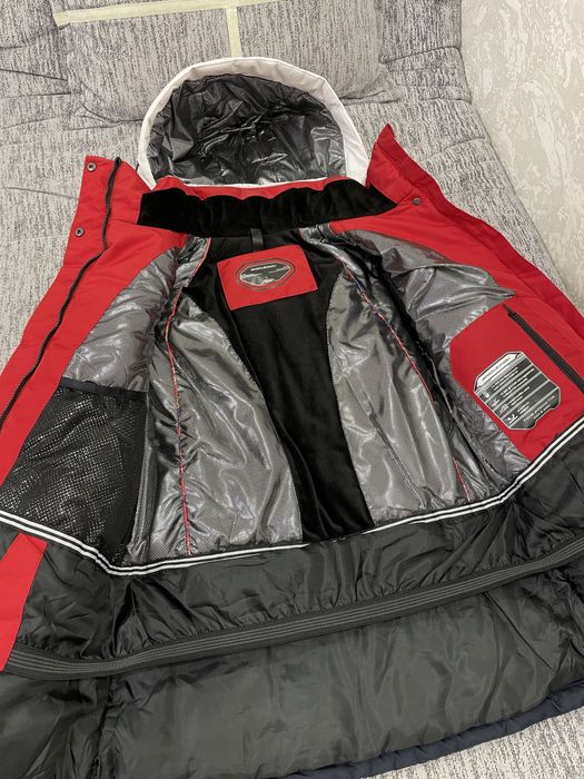 Продам зимнюю куртку