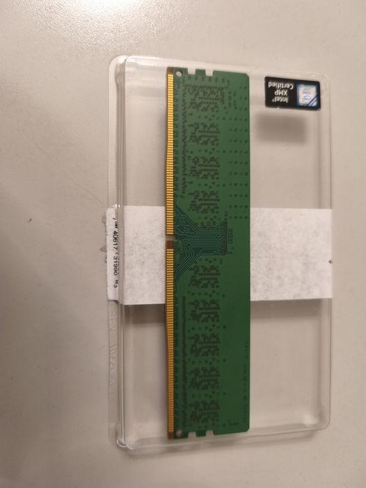 Рам памет 2x4 DDR4 2133Mhz