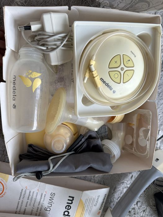 Электронный молокоотсос Medela