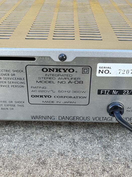 Vand amplifcator Onkyo A-08 Stereo