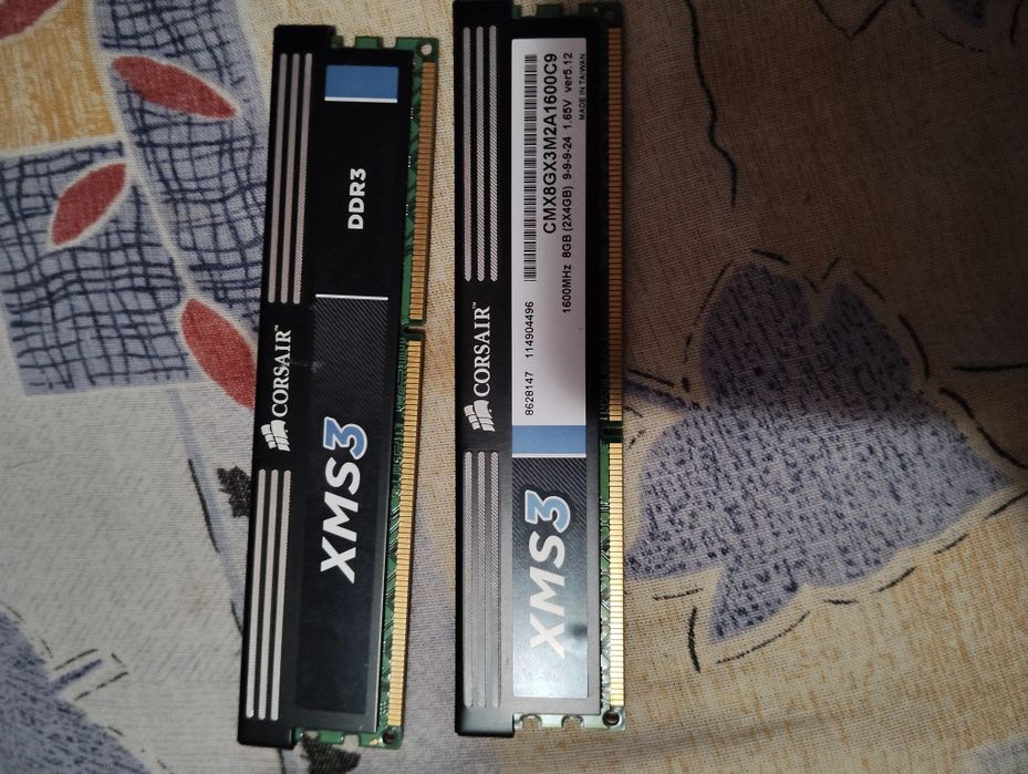 Memorie DDR3 8GB