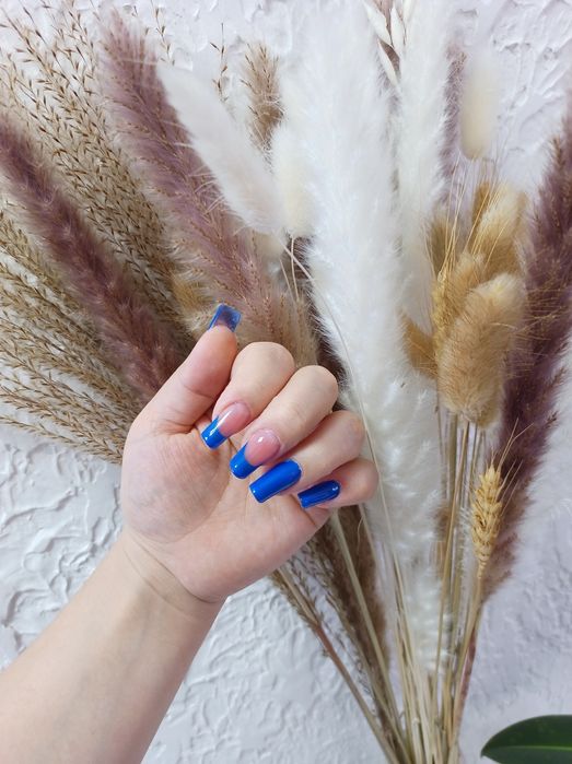 Маникюр с укреплением 4000