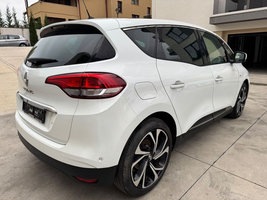 RENAULT Scenic 2018 — imagine 5